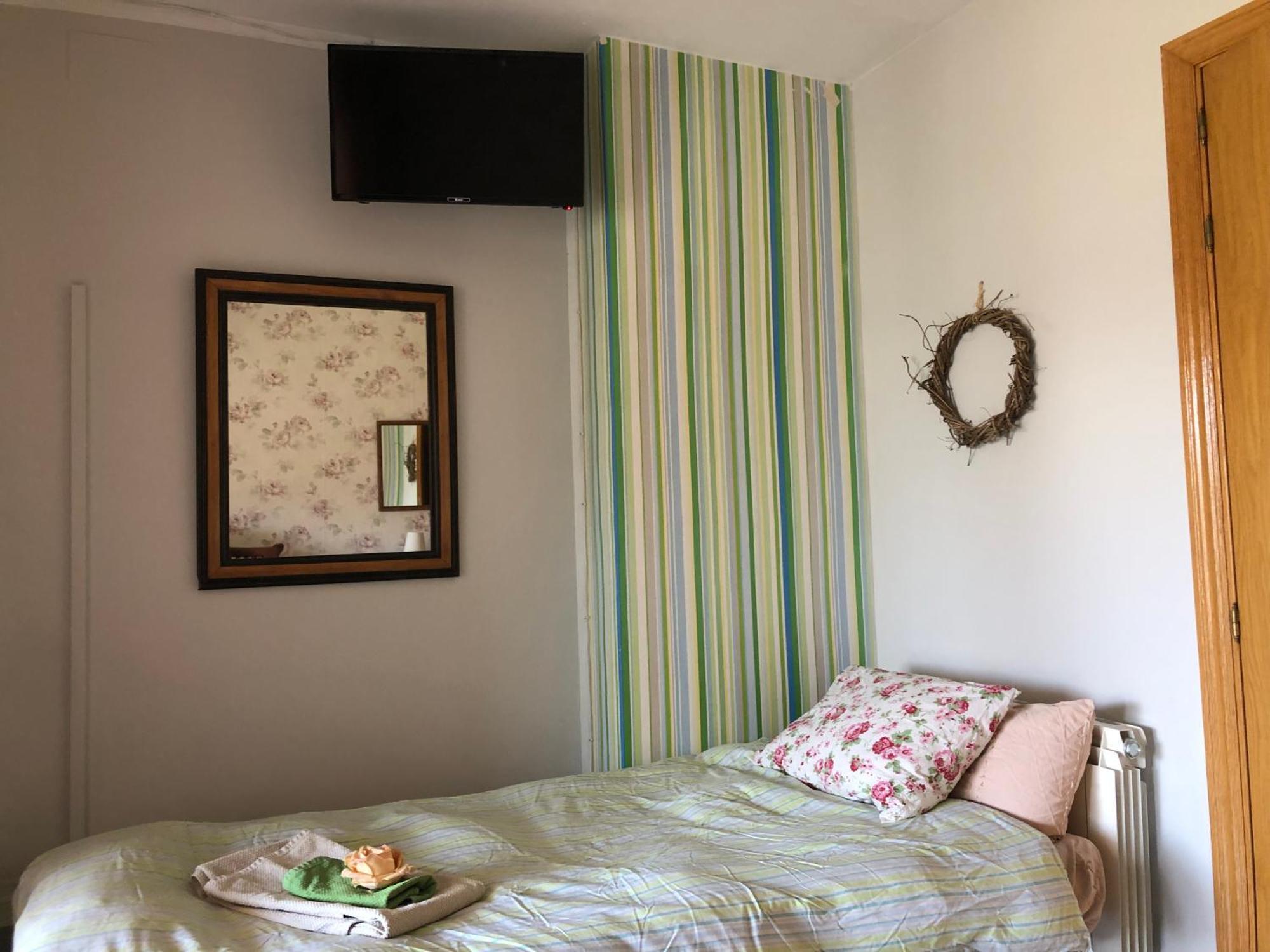 Casa Catharina Bed & Breakfast La Seu d'Urgell Eksteriør bilde