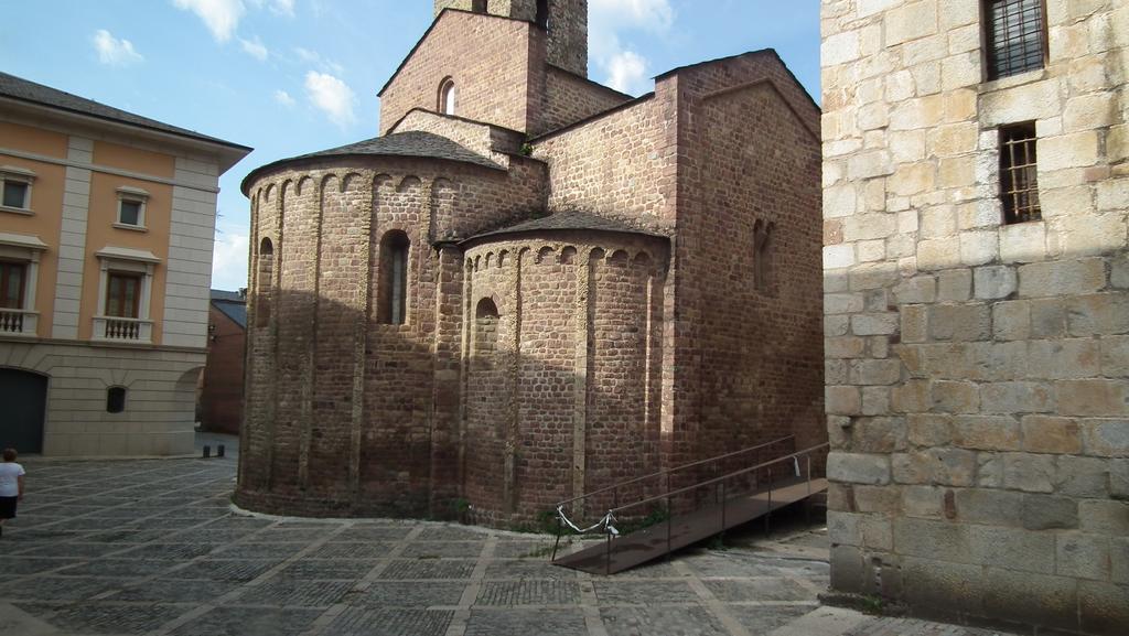 Casa Catharina Bed & Breakfast La Seu d'Urgell Eksteriør bilde